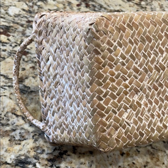 Basket with Handles - Picture 11 of 13